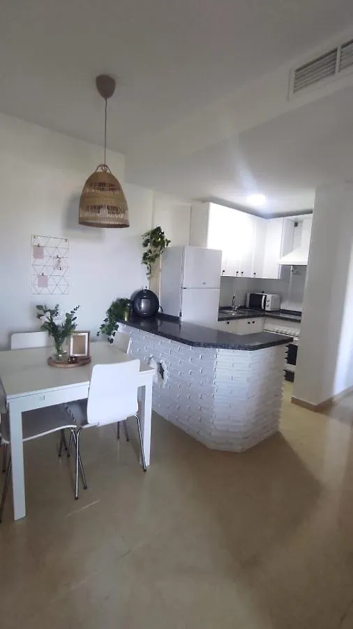 Benajarafe, apartamento en la playa Apartamento Vélez 0*,  España